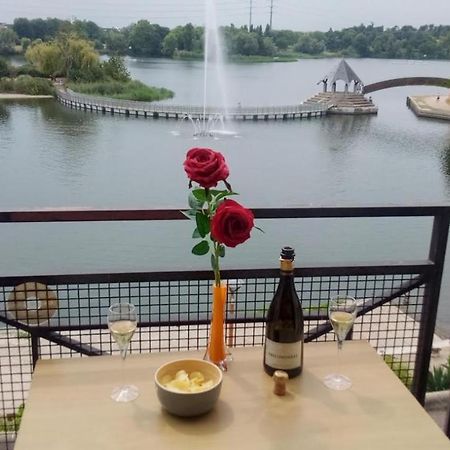 Vue Exceptionnelle Sur Le Lac Κρετέιγ Εξωτερικό φωτογραφία