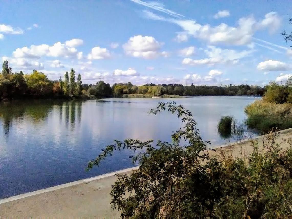 Vue Exceptionnelle Sur Le Lac Κρετέιγ Εξωτερικό φωτογραφία
